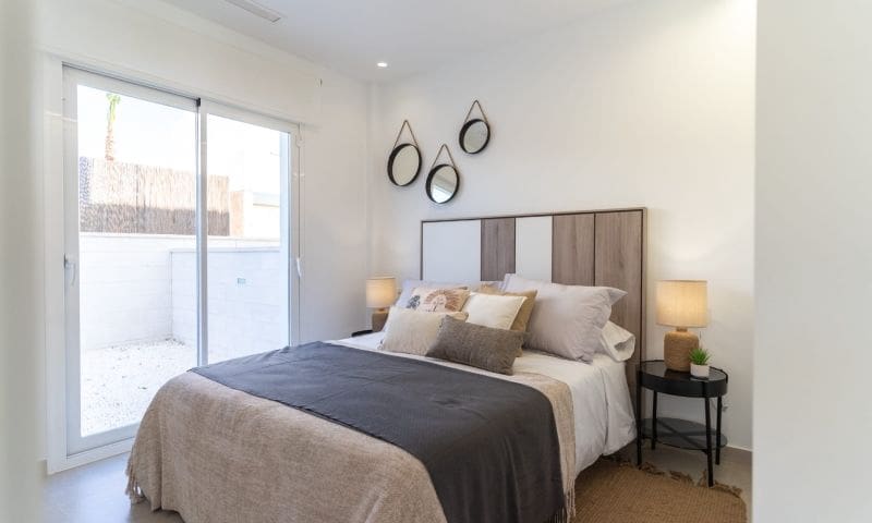 3 Zimmer Villa zu verkaufen in Pilar de la Horadada mit Pool - 409.000 € (Ref: 9797933)