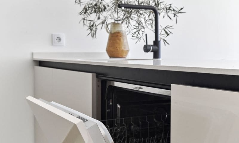 2 chambre Appartement à vendre à Torrevieja avec piscine garage - 370 000 € (Ref: 9797935)