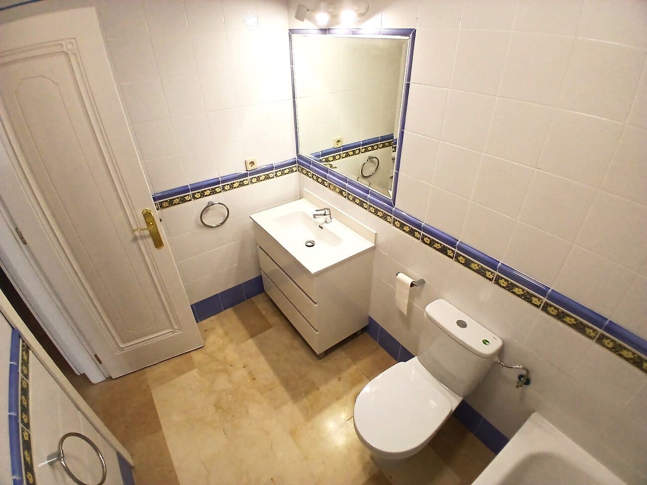 2 bedroom Bungalow for sale in Villamartin with pool - € 229,000 (Ref: 9797944)