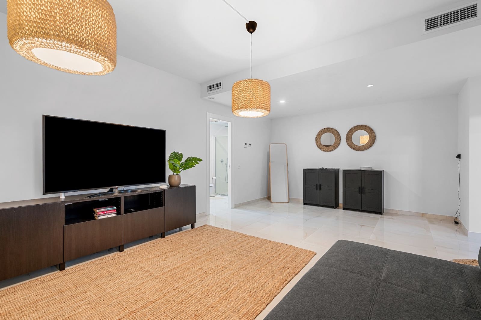 4 makuuhuone Huvila myytävänä paikassa Orihuela Costa mukana uima-altaan - 599 000 € (Ref: 9797965)