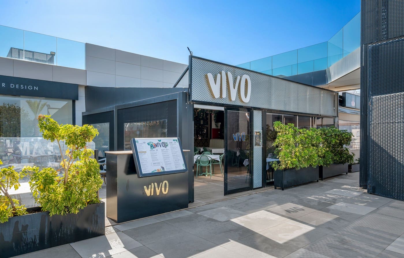 4 makuuhuone Huvila myytävänä paikassa Orihuela Costa mukana uima-altaan - 599 000 € (Ref: 9797965)