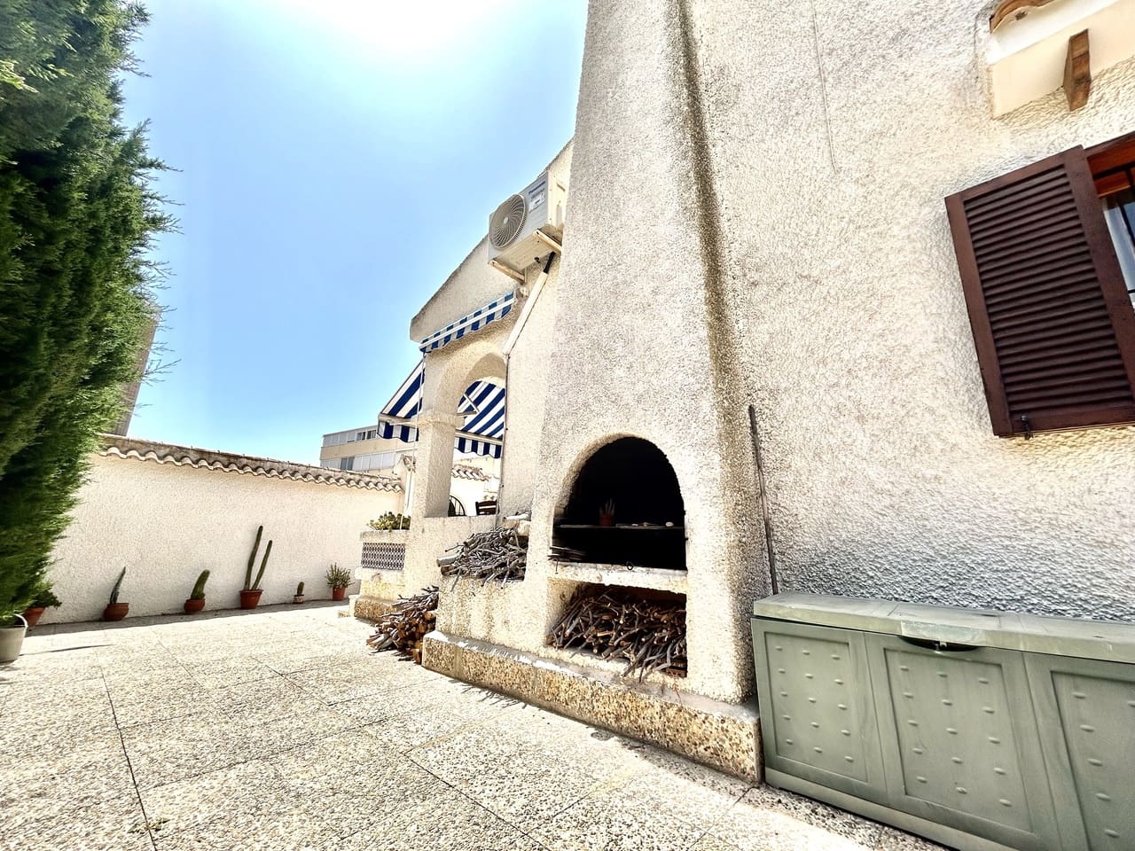 3 slaapkamer Villa te koop in La Zenia met zwembad garage - € 630.000 (Ref: 9808320)