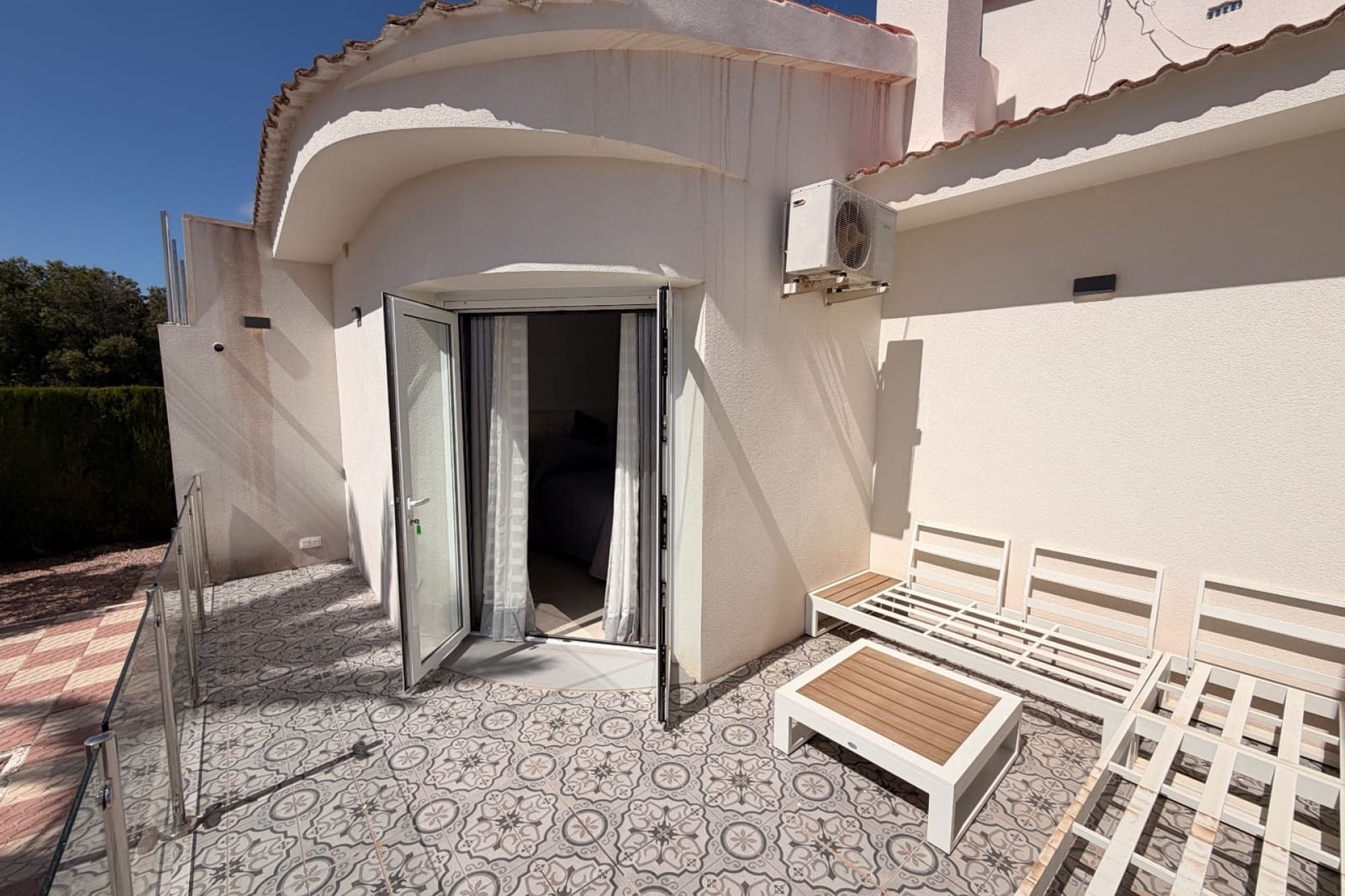 3 soverom Villa til salgs i Ciudad Quesada med svømmebasseng garasje - € 475 000 (Ref: 9808325)