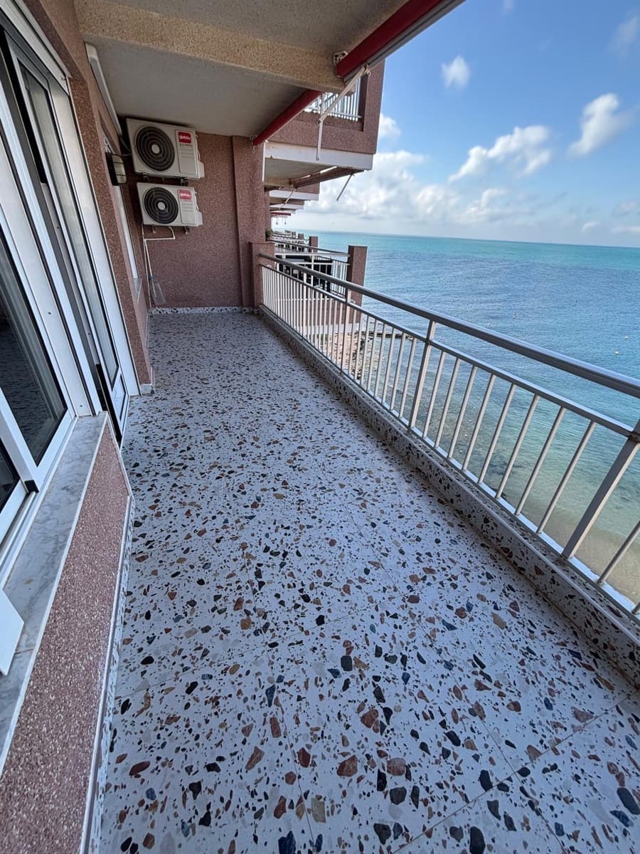2 sovrum Lägenhet till salu i Torrevieja - 299 000 € (Ref: 9808329)