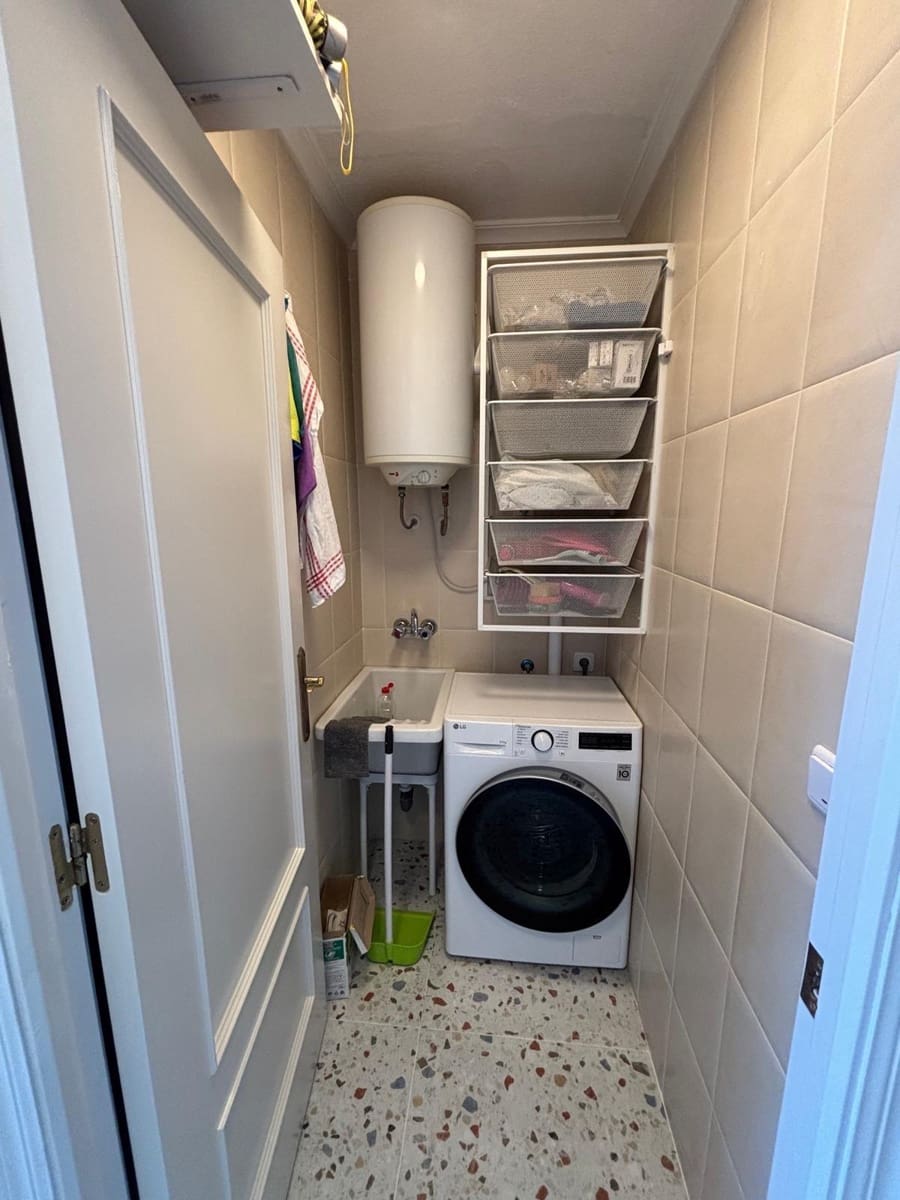 2 sovrum Lägenhet till salu i Torrevieja - 299 000 € (Ref: 9808329)