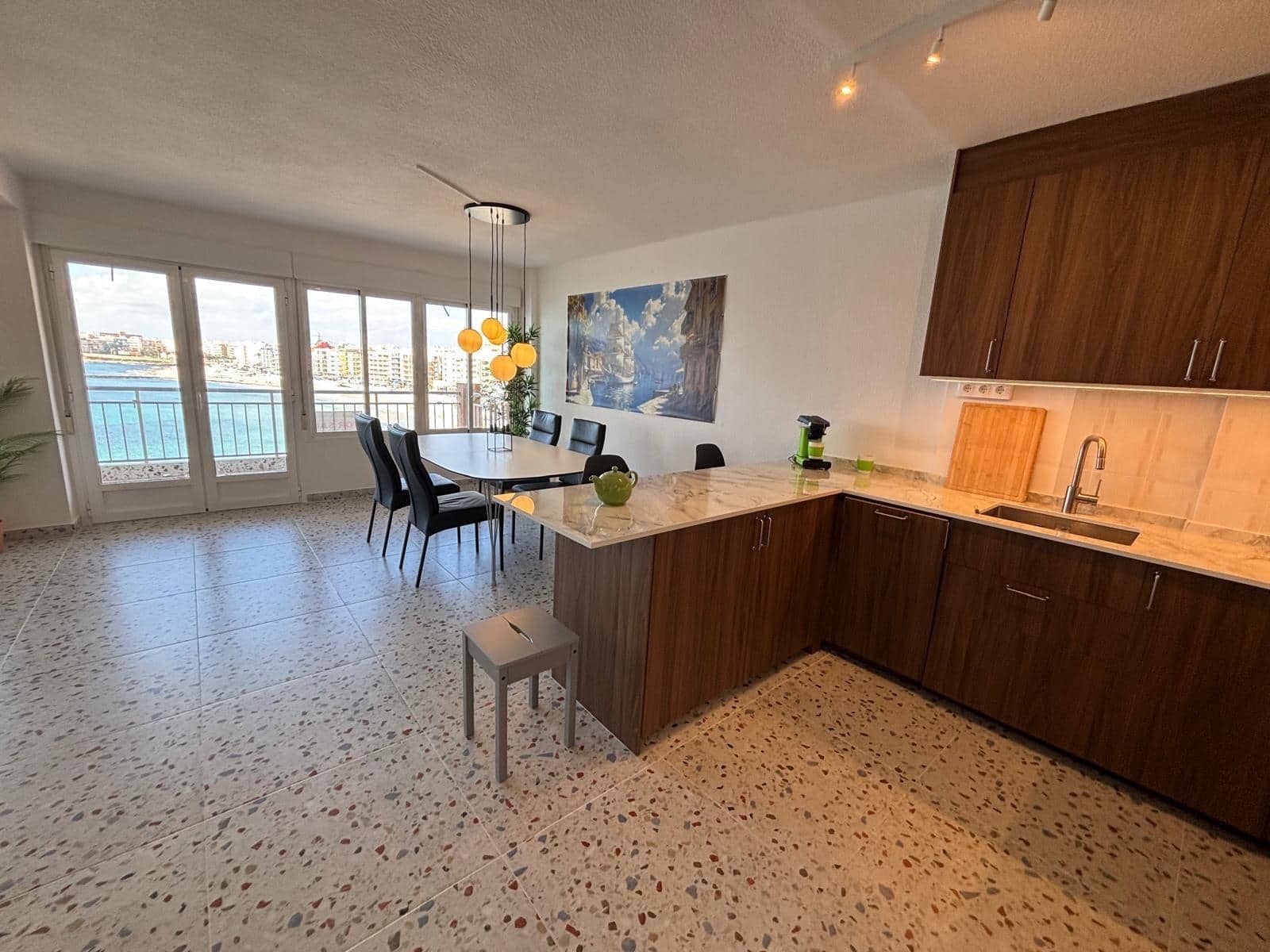 2 sovrum Lägenhet till salu i Torrevieja - 299 000 € (Ref: 9808329)