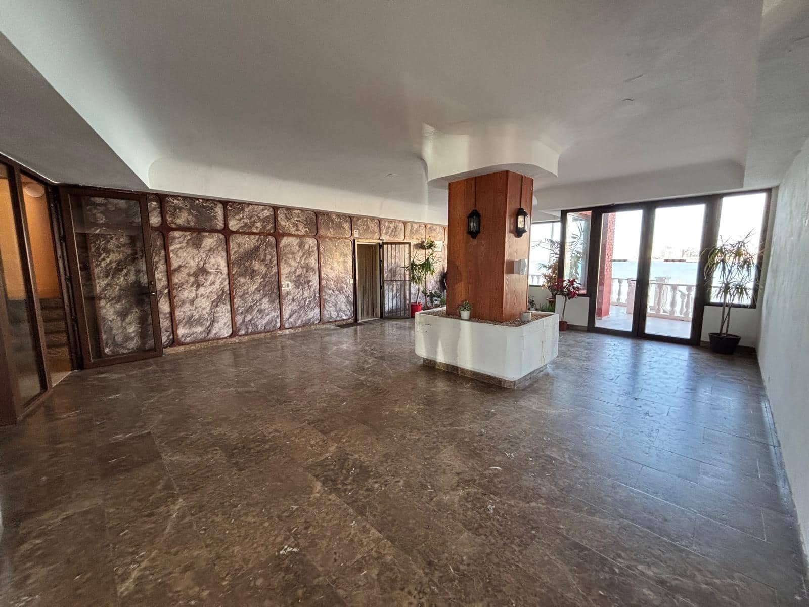2 sovrum Lägenhet till salu i Torrevieja - 299 000 € (Ref: 9808329)