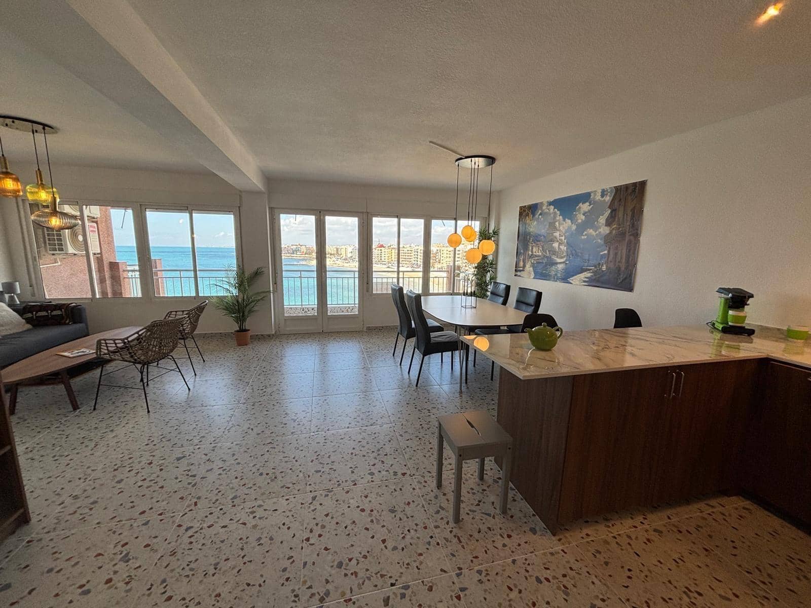 2 sovrum Lägenhet till salu i Torrevieja - 299 000 € (Ref: 9808329)