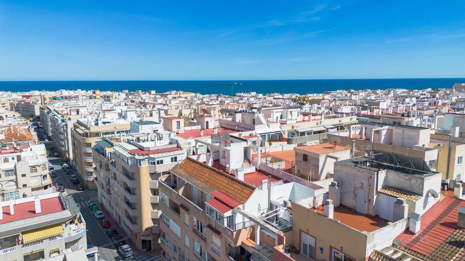 3 soverom Penthouse til salgs i Torrevieja med garasje - € 181 000 (Ref: 9808332)