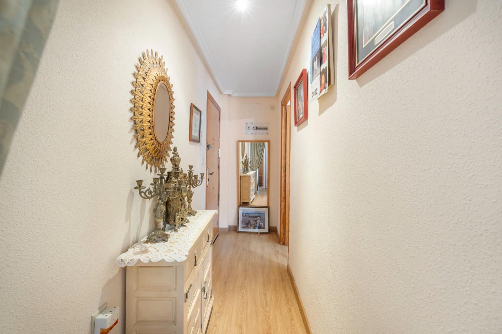 3 soverom Penthouse til salgs i Torrevieja med garasje - € 181 000 (Ref: 9808332)