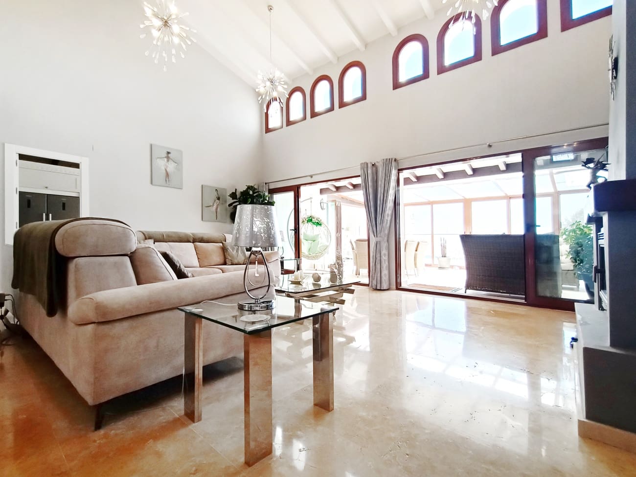 4 slaapkamer Villa te koop in El Valle Golf Resort met zwembad garage - € 875.000 (Ref: 9854624)
