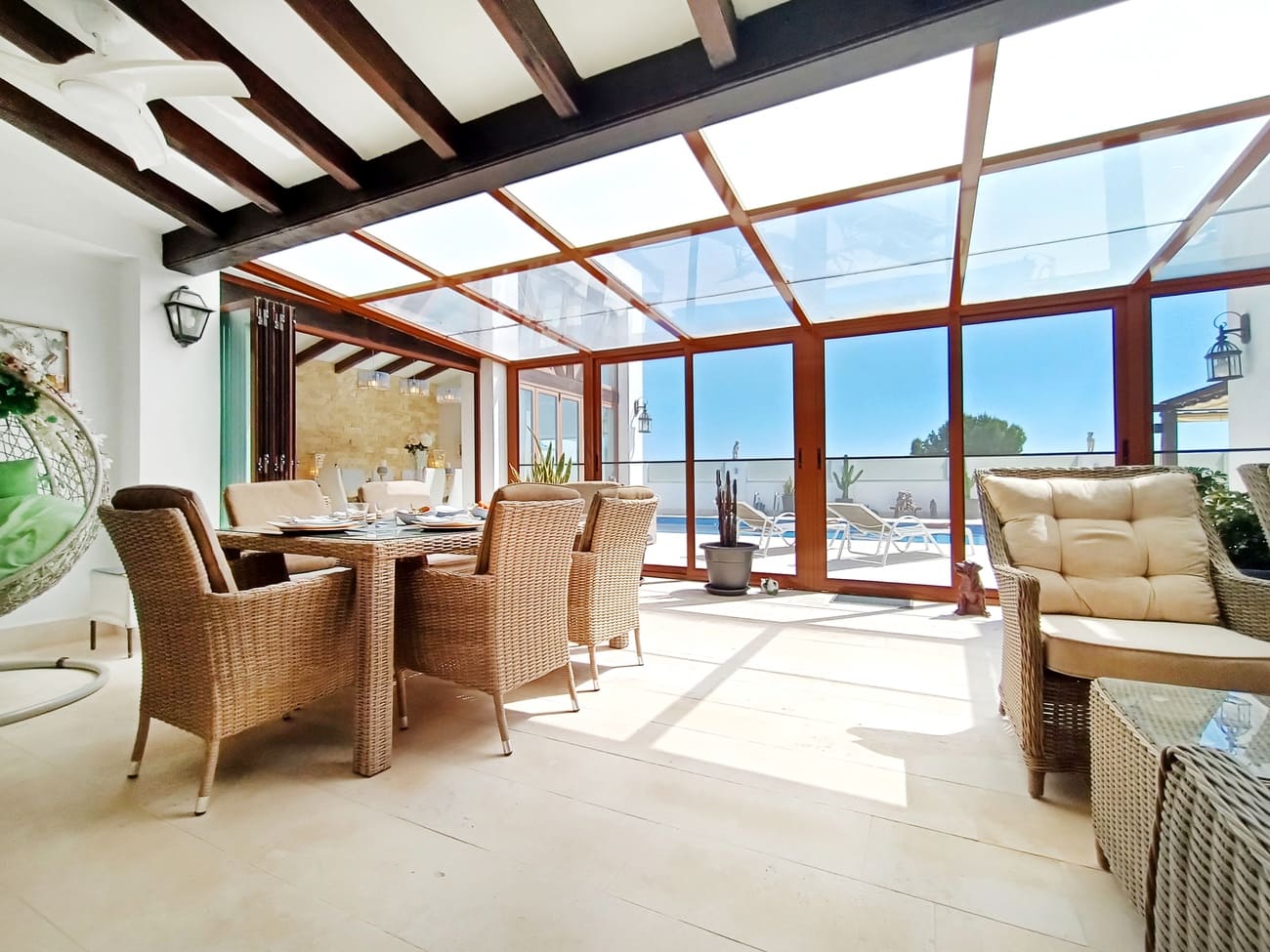 4 slaapkamer Villa te koop in El Valle Golf Resort met zwembad garage - € 875.000 (Ref: 9854624)