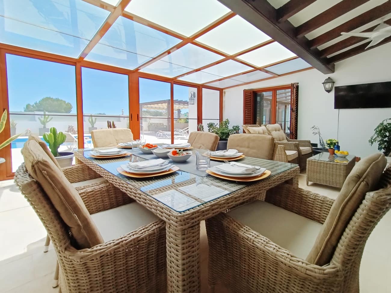 4 slaapkamer Villa te koop in El Valle Golf Resort met zwembad garage - € 875.000 (Ref: 9854624)