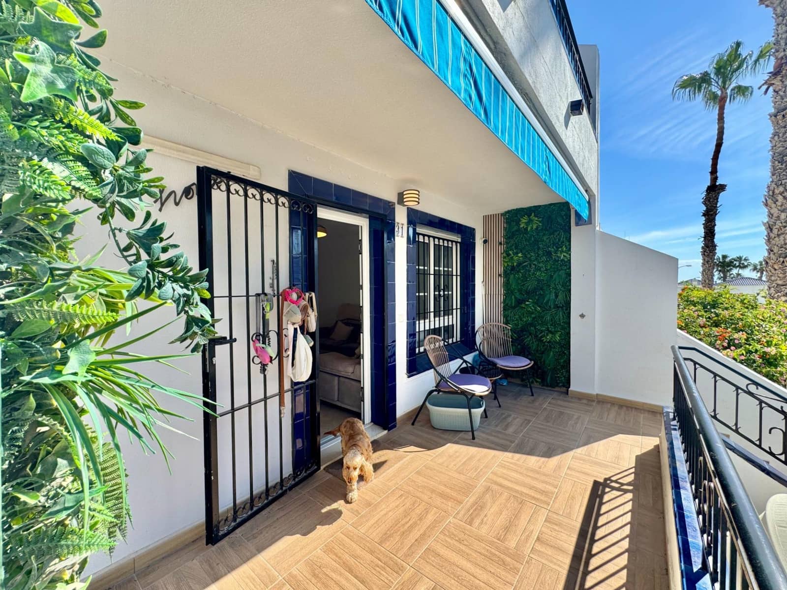 2 soveværelse Bungalow til salg i Orihuela Costa med swimmingpool - € 220.000 (Ref: 9856043)