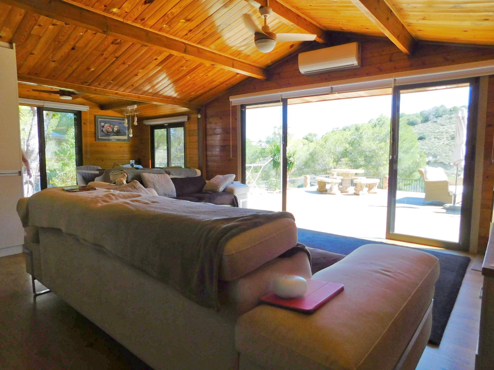 3 sypialnia Finka/Dom wiejski na sprzedaż w Torremendo z basenem garażem - 330 000 € (Ref: 9862217)