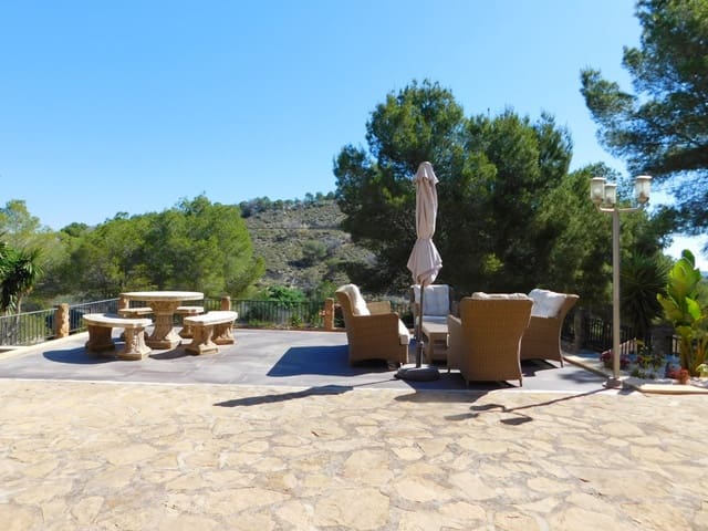 3 bedroom Finca/Country House for sale in Torremendo, Orihuela with pool garage - € 330,000 (Ref: 9862217)
