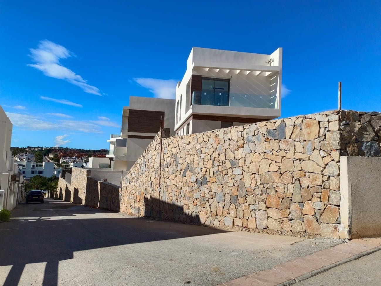 3 quarto Moradia para venda em Orihuela Costa com piscina garagem - 669 900 € (Ref: 9896956)
