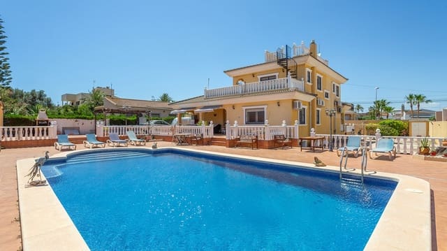 6 quarto Moradia para venda em Parque de las Naciones, Torrevieja - 617 000 € (Ref: 9908821)