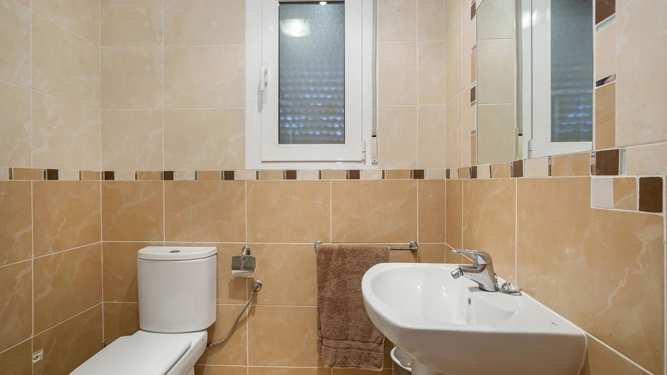 6 quarto Moradia para venda em Torrevieja - 617 000 € (Ref: 9908821)