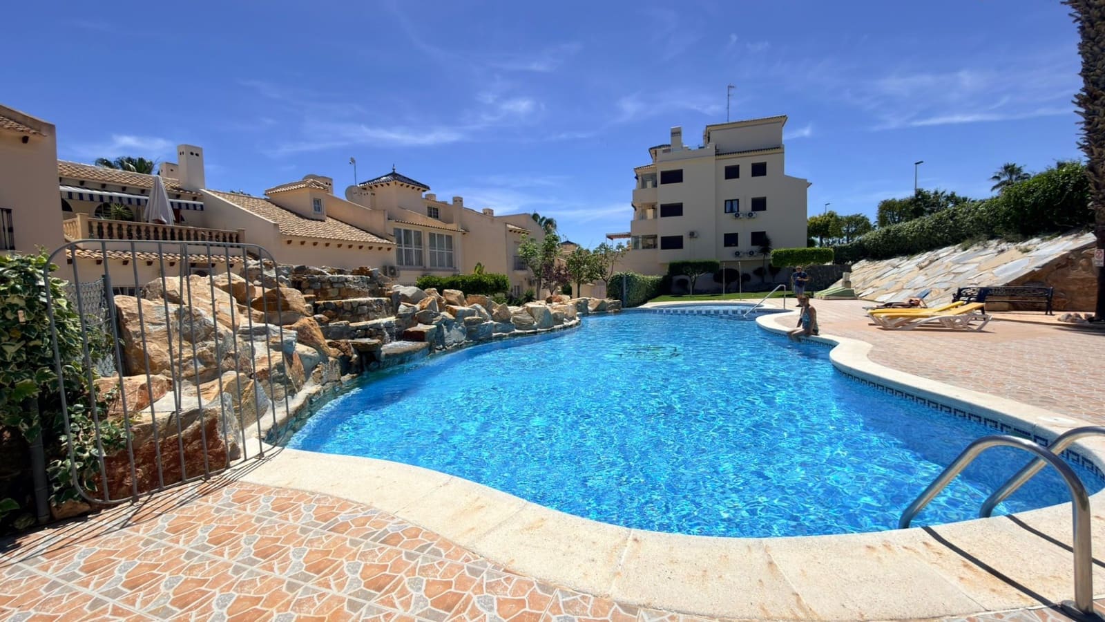 2 Zimmer Villa zu verkaufen in Las Ramblas Golf mit Pool - 224.000 € (Ref: 9915018)