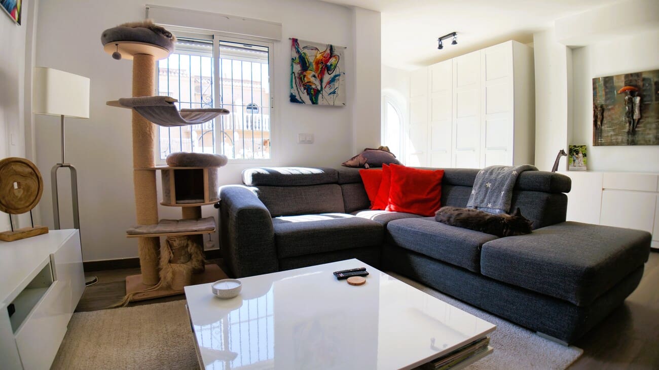 2 chambre Villa/Maison Semi-Mitoyenne à vendre à Villamartin avec piscine garage - 269 000 € (Ref: 9915021)