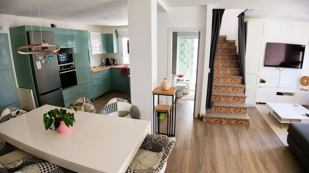 2 chambre Villa/Maison Semi-Mitoyenne à vendre à Villamartin avec piscine garage - 269 000 € (Ref: 9915021)