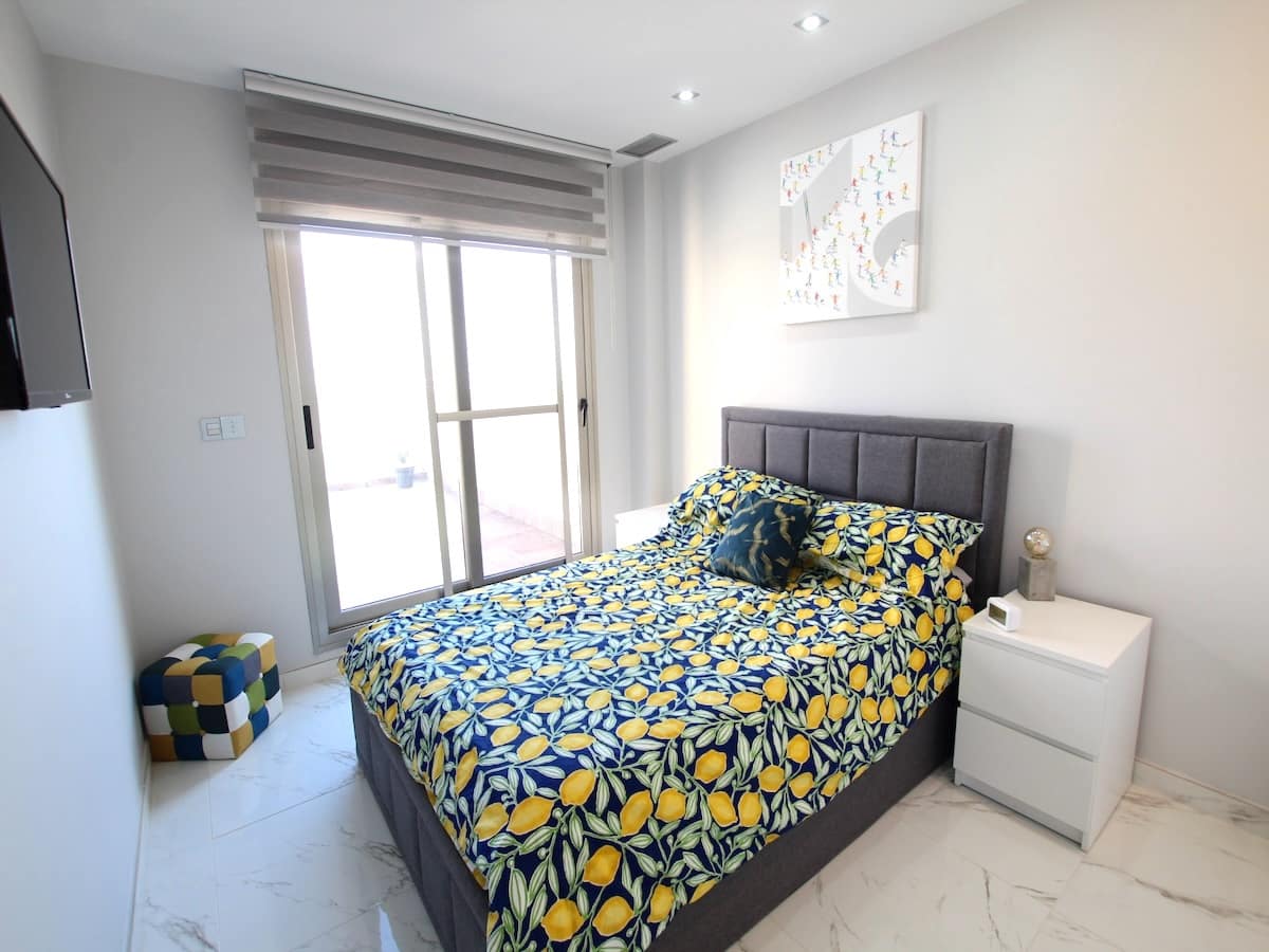 3 slaapkamer Villa te koop in Villamartin met zwembad - € 375.000 (Ref: 9938910)