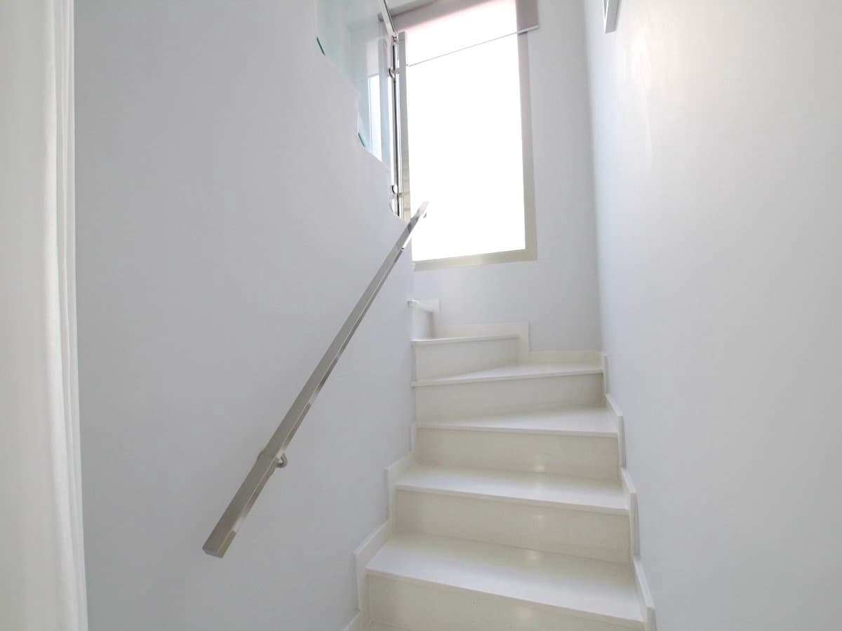 3 chambre Villa/Maison à vendre à Villamartin avec piscine garage - 375 000 € (Ref: 9938910)