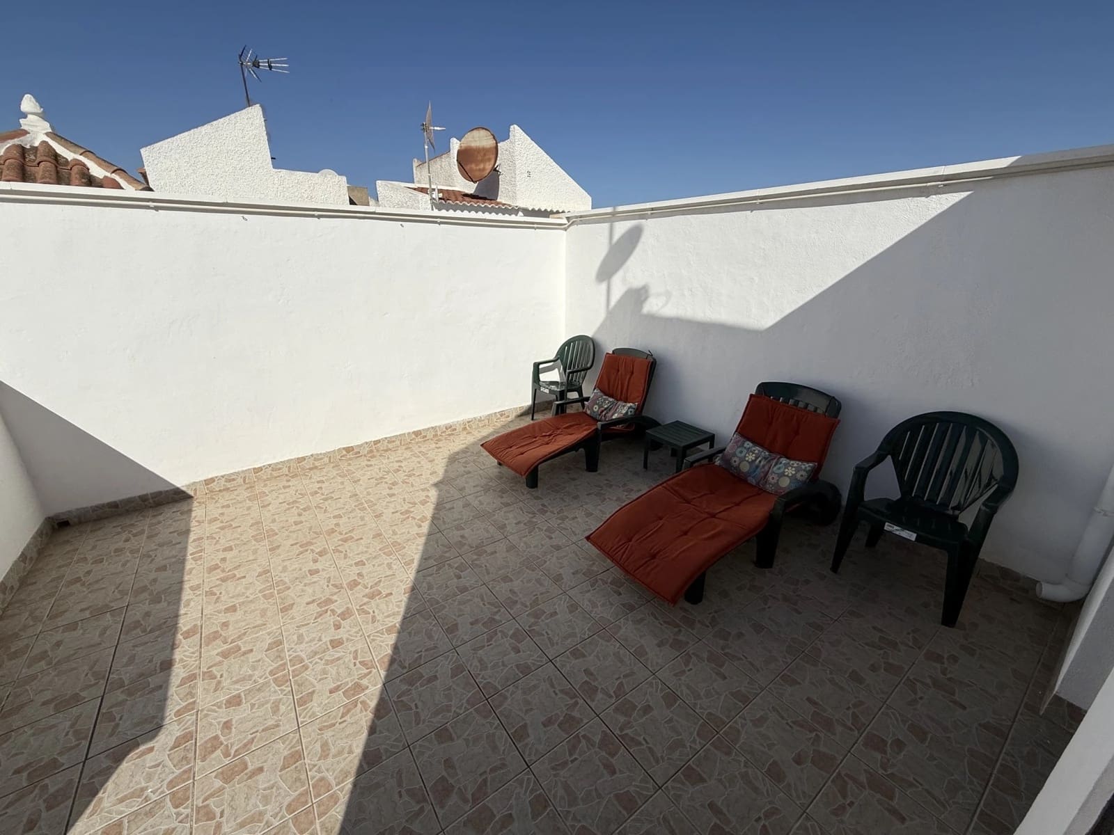 3 bedroom Townhouse for sale in Torrevieja with pool - € 198,000 (Ref: 9487112)