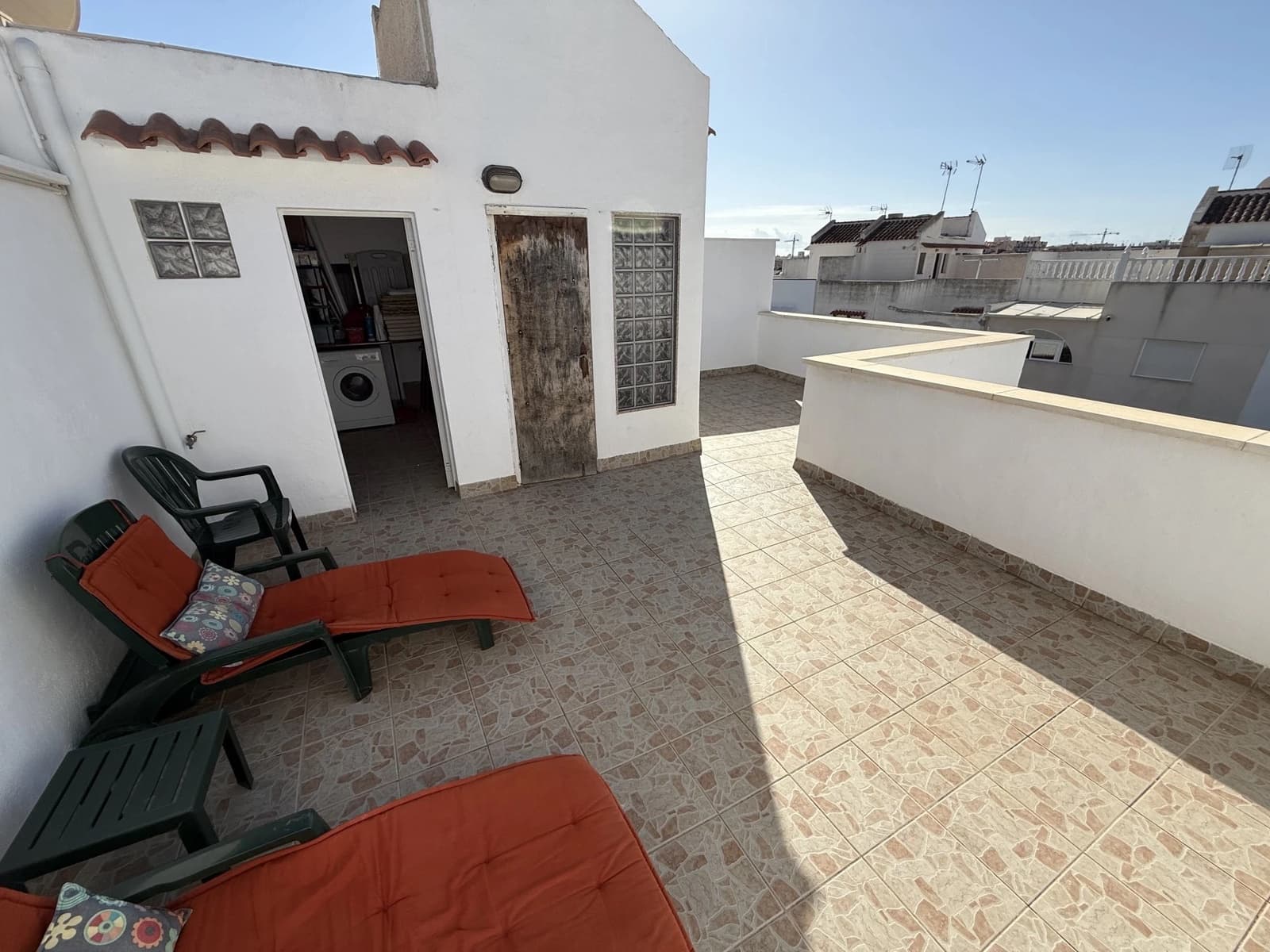 3 bedroom Townhouse for sale in Torrevieja with pool - € 198,000 (Ref: 9487112)