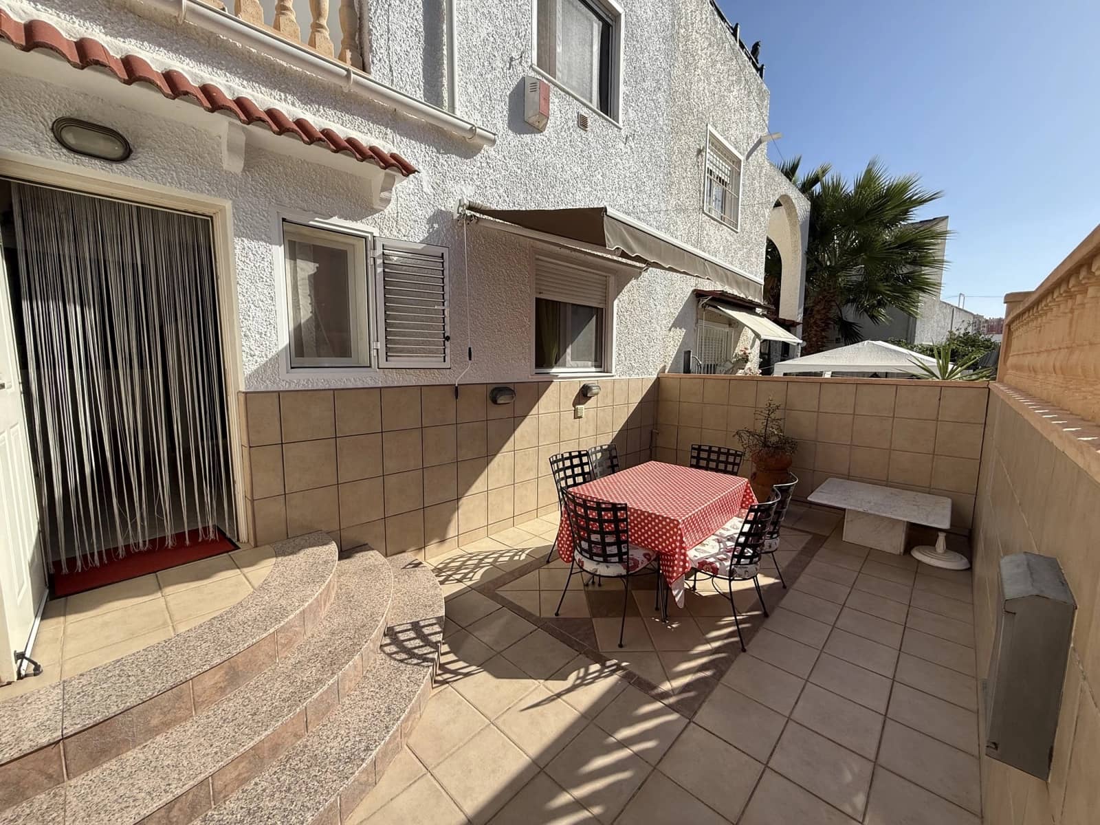 3 bedroom Townhouse for sale in Torrevieja with pool - € 198,000 (Ref: 9487112)