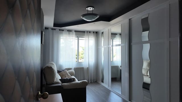 3 soveværelse Lejlighed til salg i Punta Prima, Torrevieja med swimmingpool garage - € 229.950 (Ref: 9487132)