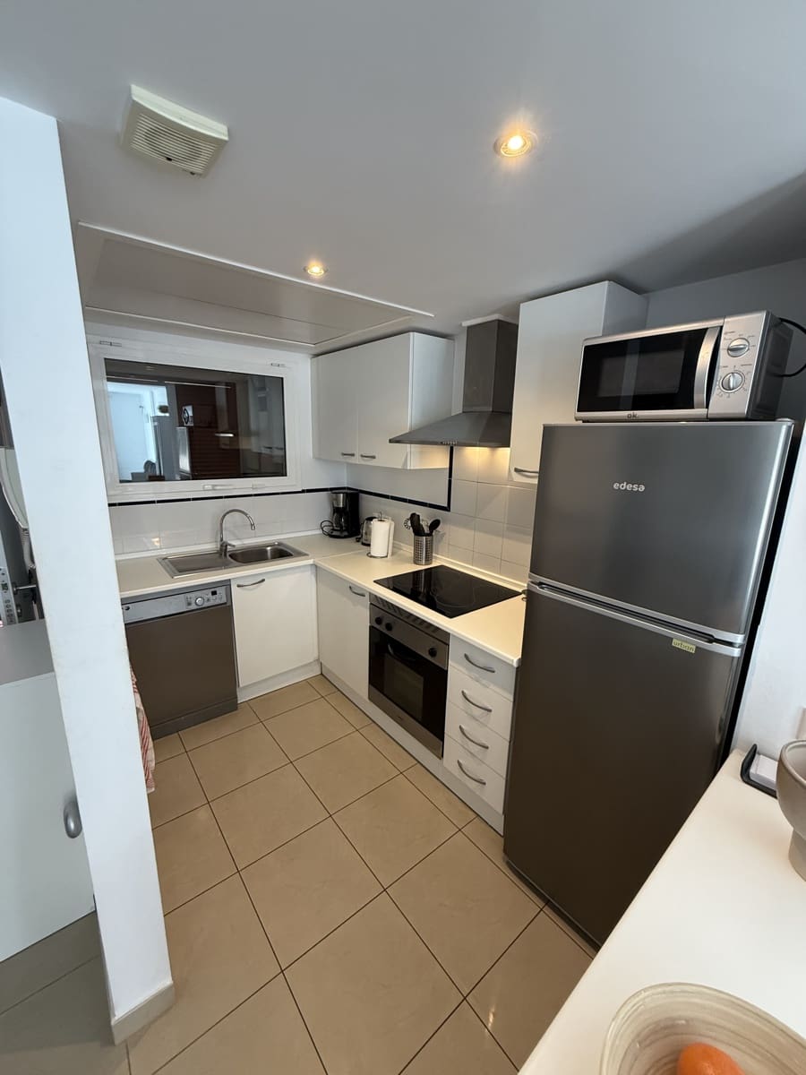 2 bedroom Apartment for sale in Playa Flamenca with pool garage - € 174,900 (Ref: 9495133)