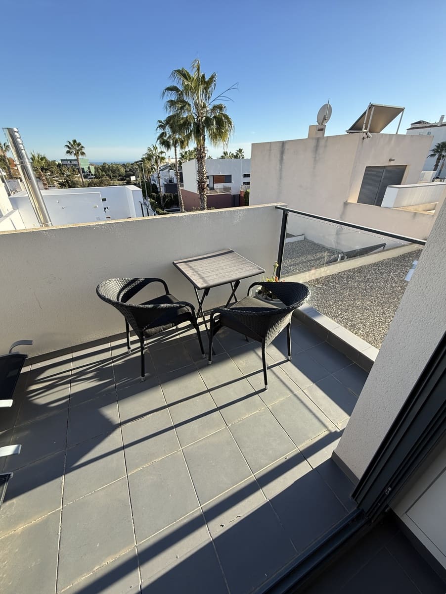 3 bedroom Semi-detached Villa for sale in Orihuela Costa with pool garage - € 329,500 (Ref: 9499817)