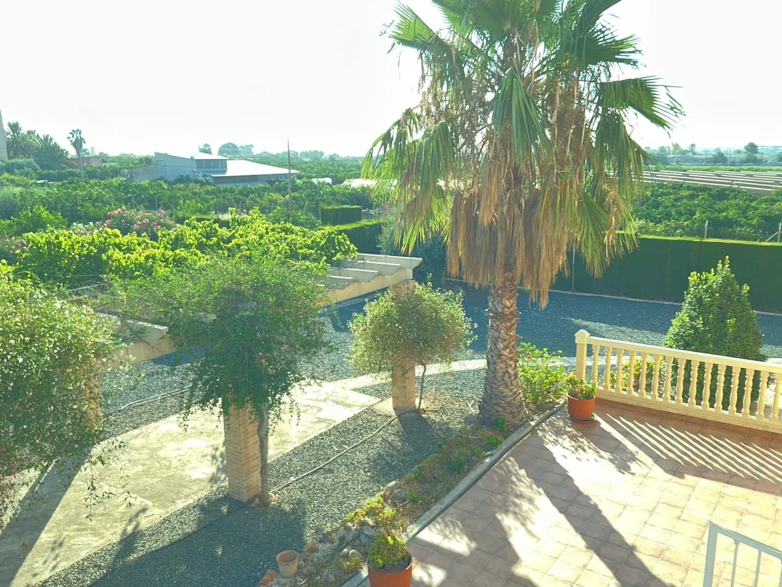 4 bedroom Villa for sale in Totana with pool garage - € 475,000 (Ref: 10011650)