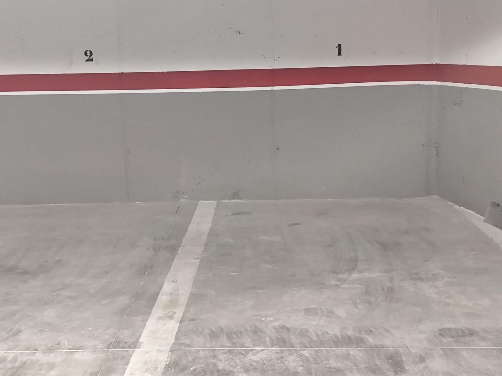 Autotalli myytävänä paikassa La Hoya - 8 000 € (Ref: 10055542)
