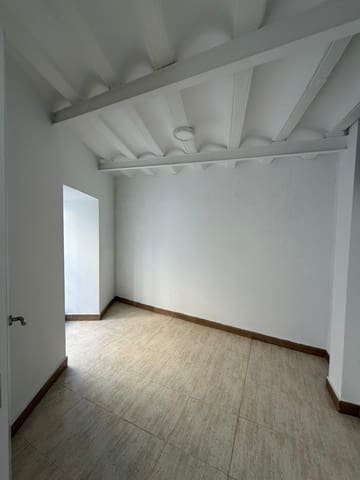 Casa de 3 habitaciones en Lorca en venta - 105.000 € (Ref: 9486478)