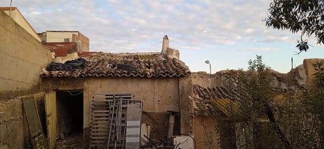 Hus til salgs i Totana - € 38 000 (Ref: 9584553)