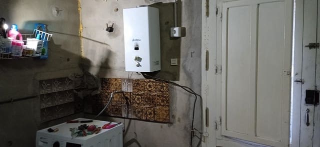 Byhus til salg i Totana - € 38.000 (Ref: 9584553)