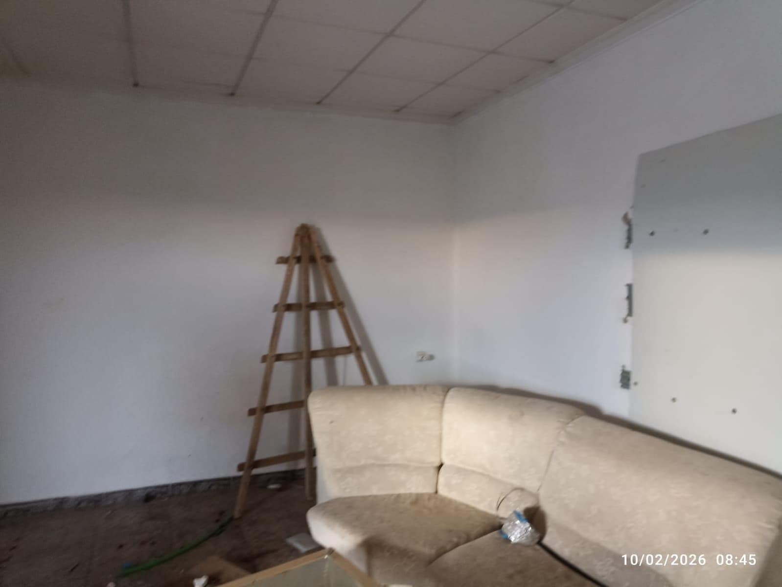 2 makuuhuone Maalaistalo myytävänä paikassa Librilla mukana uima-altaan 
autotalli - 93 630 € (Ref: 9686792)