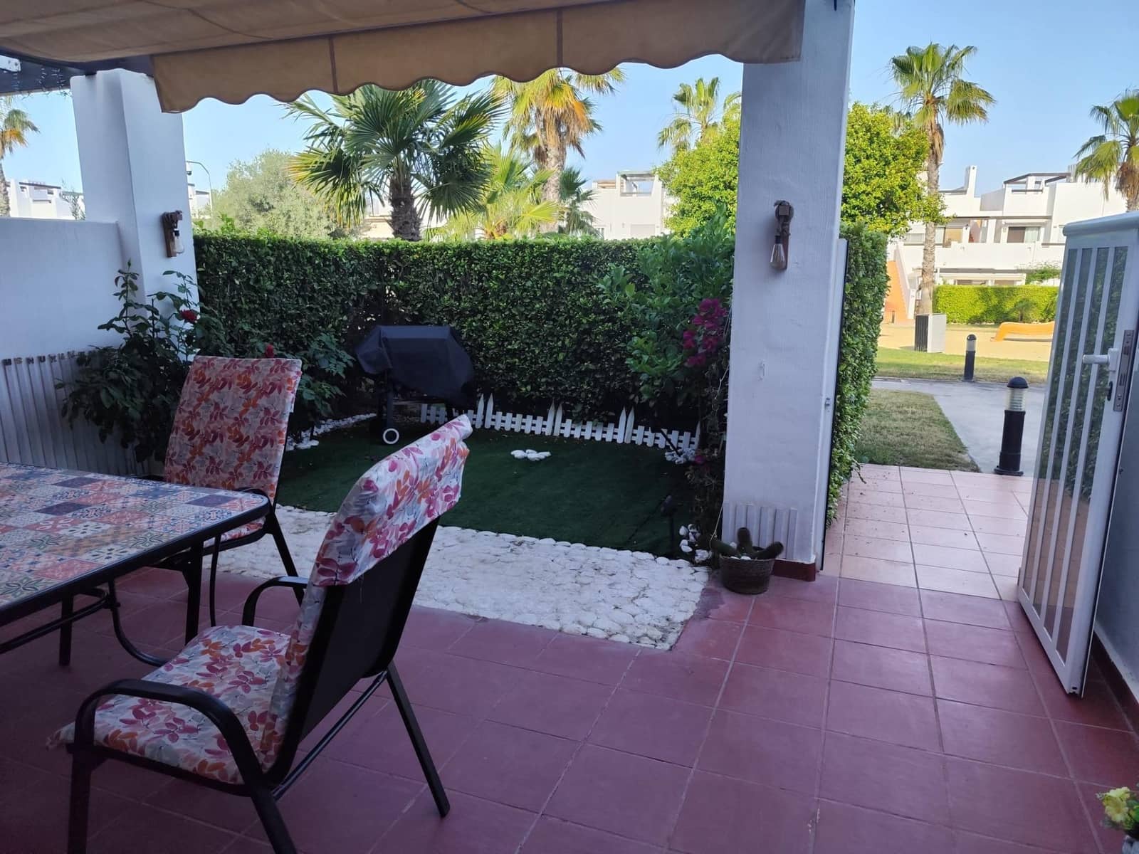 3 soveværelse Rækkehus til salg i Condado de Alhama med swimmingpool garage - € 194.000 (Ref: 9946252)