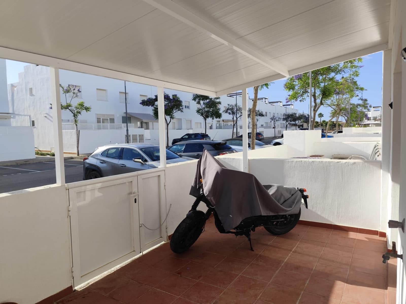 3 soveværelse Rækkehus til salg i Condado de Alhama med swimmingpool garage - € 194.000 (Ref: 9946252)
