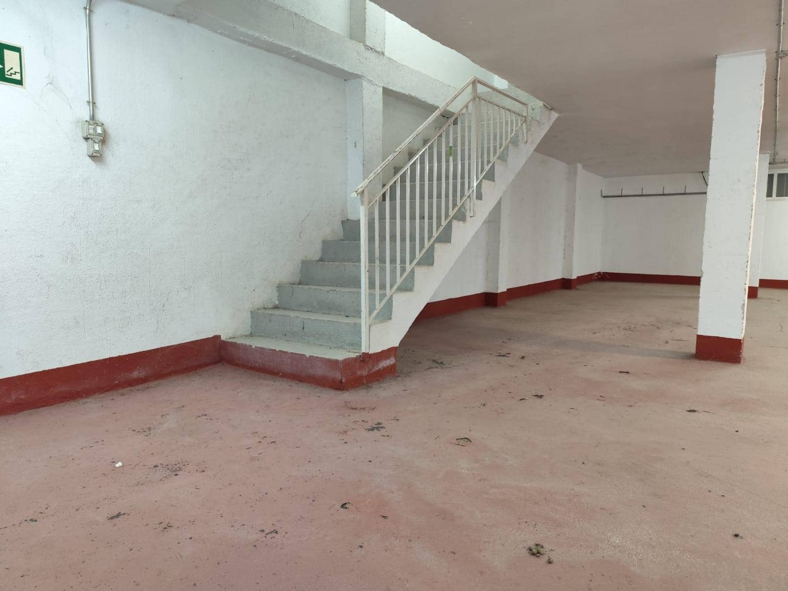 Gewerbe zu verkaufen in La Hoya - 300.000 € (Ref: 9948283)