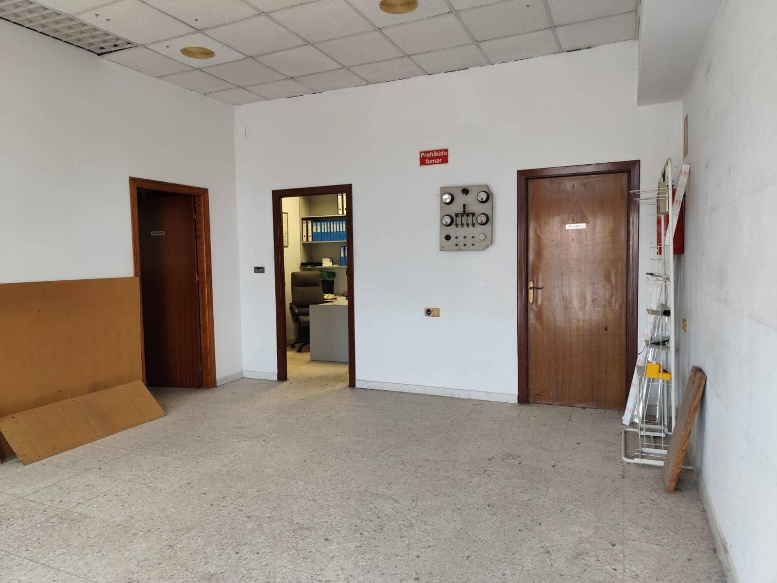 Gewerbe zu verkaufen in La Hoya - 300.000 € (Ref: 9948283)