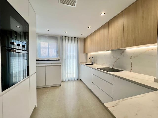 3 soveværelse Rækkehus til salg i Benferri - € 318.000 (Ref: 9955301)