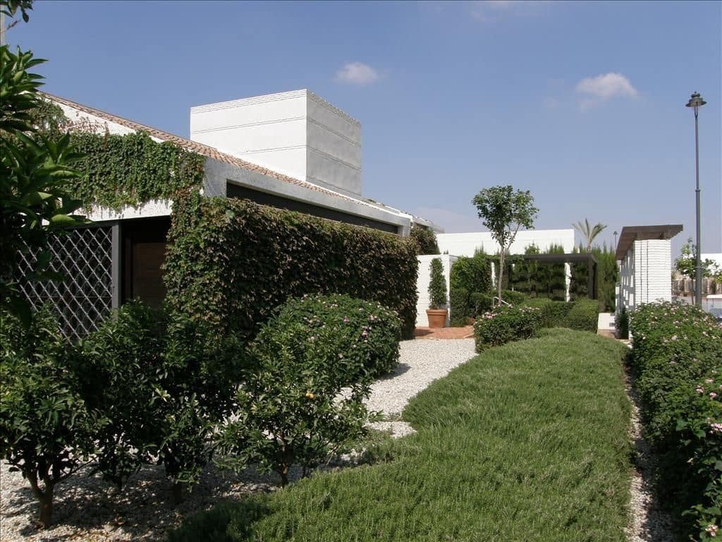 2 quarto Moradia em Banda para venda em La Peraleja Golf Resort - 298 000 € (Ref: 9955320)