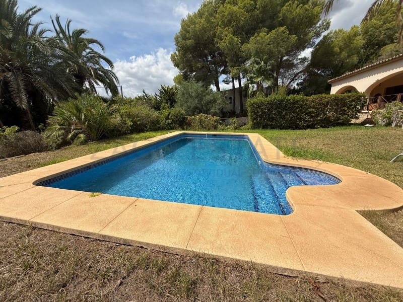 Villa for sale in Altea la Vella with pool - € 1,200,000 (Ref: 10020386)