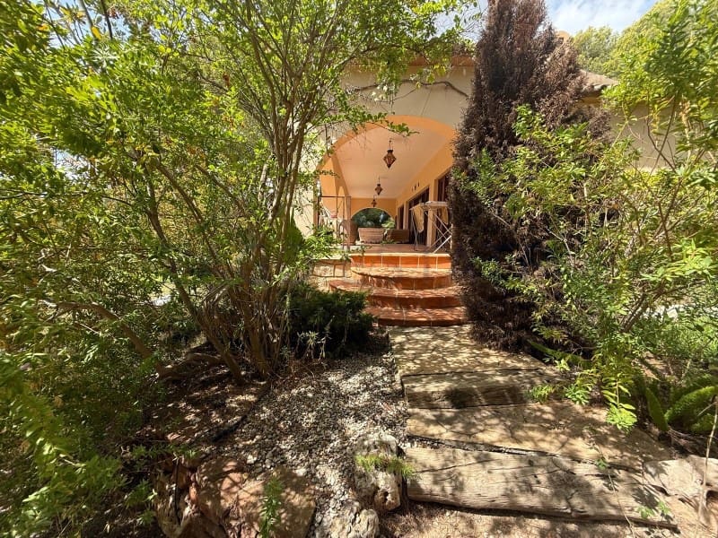 Villa for sale in Altea la Vella with pool - € 1,200,000 (Ref: 10020386)