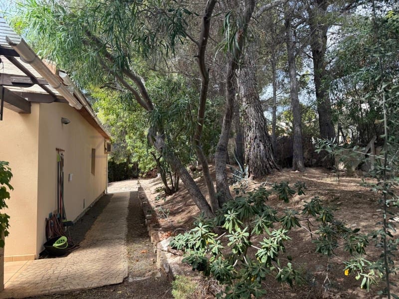 Villa for sale in Altea la Vella with pool - € 1,200,000 (Ref: 10020386)