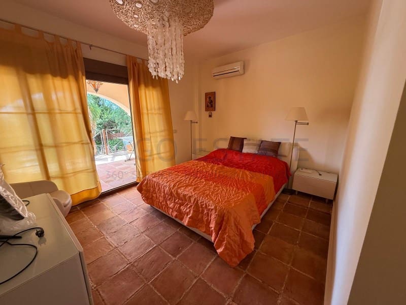 Villa for sale in Altea la Vella with pool - € 1,200,000 (Ref: 10020386)